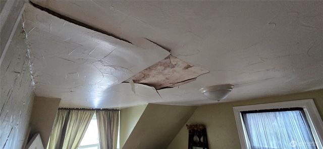 25 J Street NE, Auburn, WA 98002