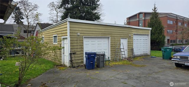 25 J Street NE, Auburn, WA 98002