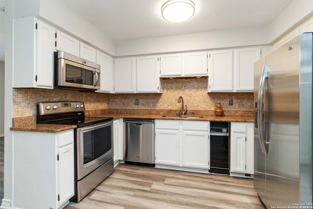 4119 Medical Dr Apt F203, San Antonio, TX 78229