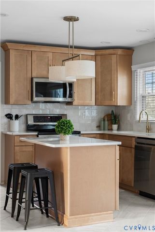 7301 Native Dancer Dr, Midlothian, VA 23112