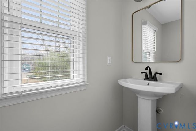 7301 Native Dancer Dr, Midlothian, VA 23112