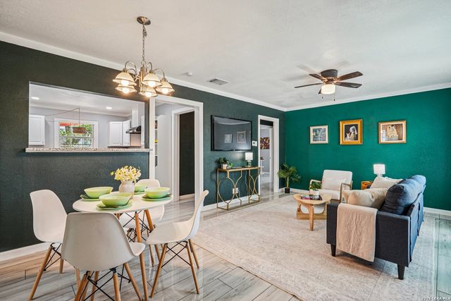 339 FUTURE DR, San Antonio, TX 78213