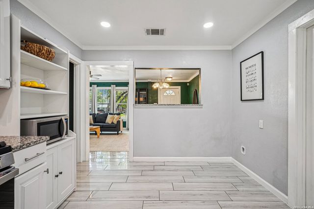 339 FUTURE DR, San Antonio, TX 78213