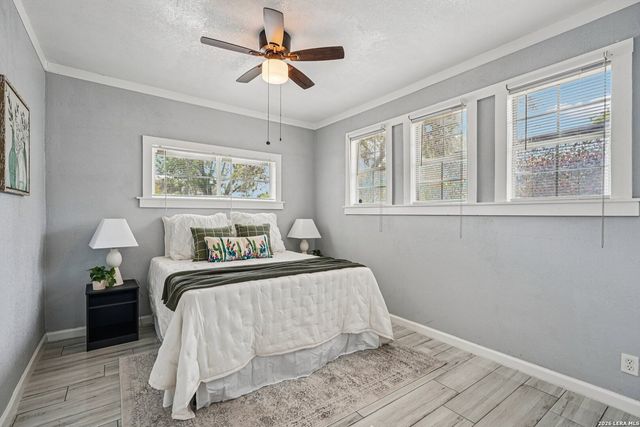 339 FUTURE DR, San Antonio, TX 78213