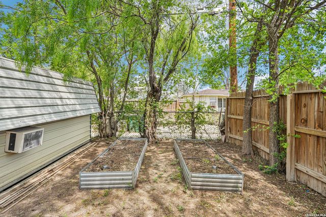 339 FUTURE DR, San Antonio, TX 78213