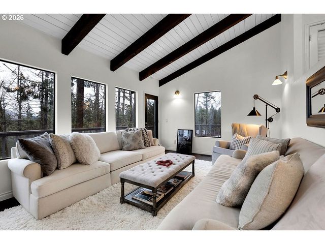 34846 MATTHEWS Rd, Eugene, OR 97405