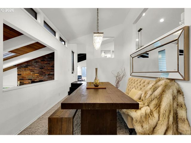 34846 MATTHEWS Rd, Eugene, OR 97405