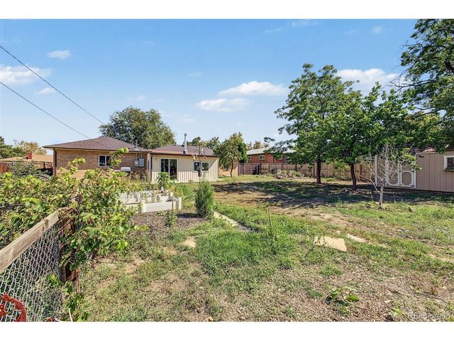 4165 Pierce St, Wheat Ridge, CO 80033