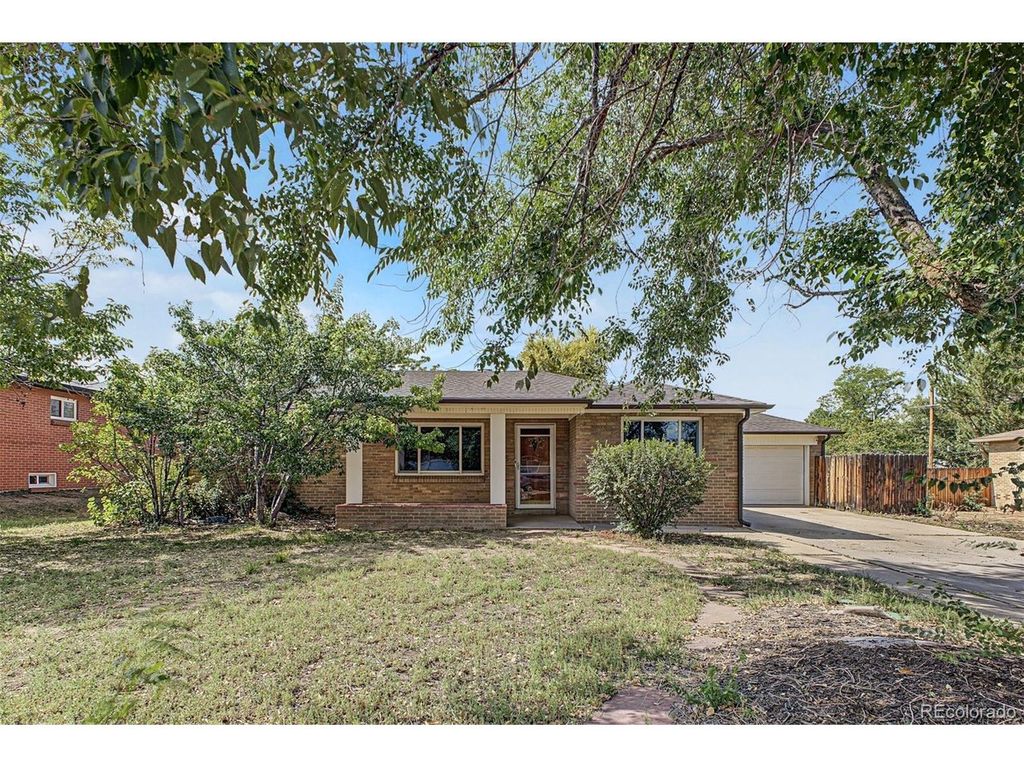 4165 Pierce St, Wheat Ridge, CO 80033