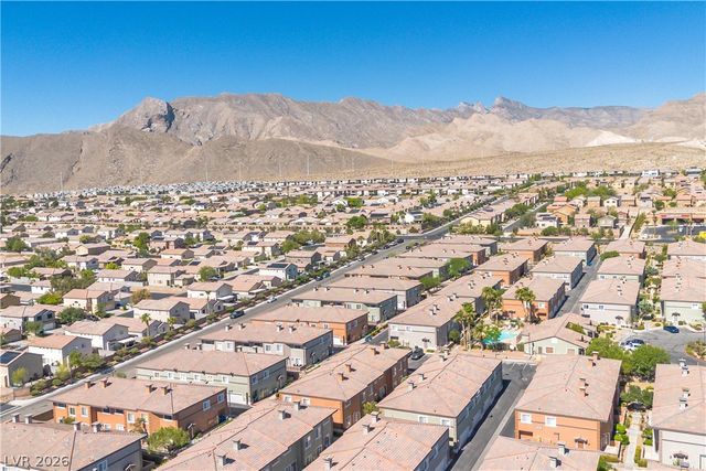 10410 Gold Shadow Avenue, Las Vegas, NV 89129