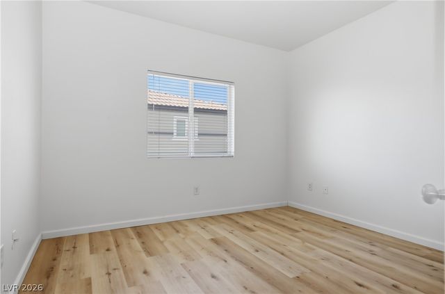 10410 Gold Shadow Avenue, Las Vegas, NV 89129