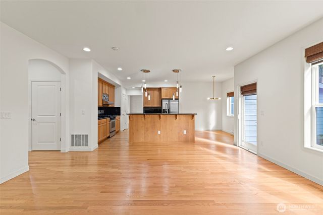 18433 Hawksview Drive, Arlington, WA 98223