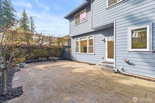 18433 Hawksview Drive, Arlington, WA 98223