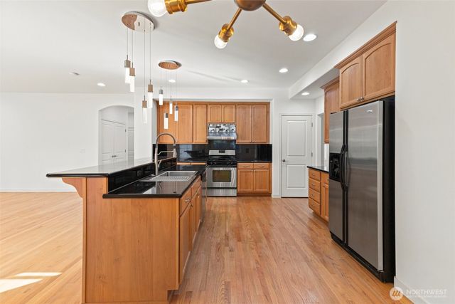 18433 Hawksview Drive, Arlington, WA 98223