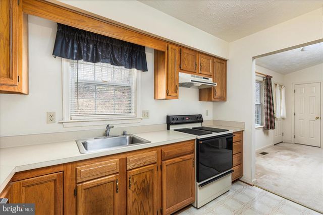 1057 HARMONY ORCHARD RD, Front Royal, VA 22630