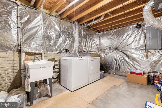 1057 HARMONY ORCHARD RD, Front Royal, VA 22630