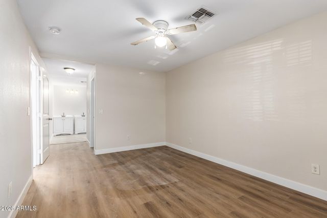 914 S 30TH Drive, Phoenix, AZ 85009