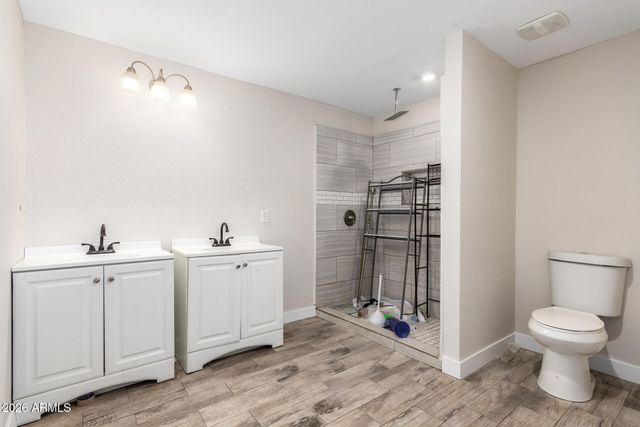914 S 30TH Drive, Phoenix, AZ 85009
