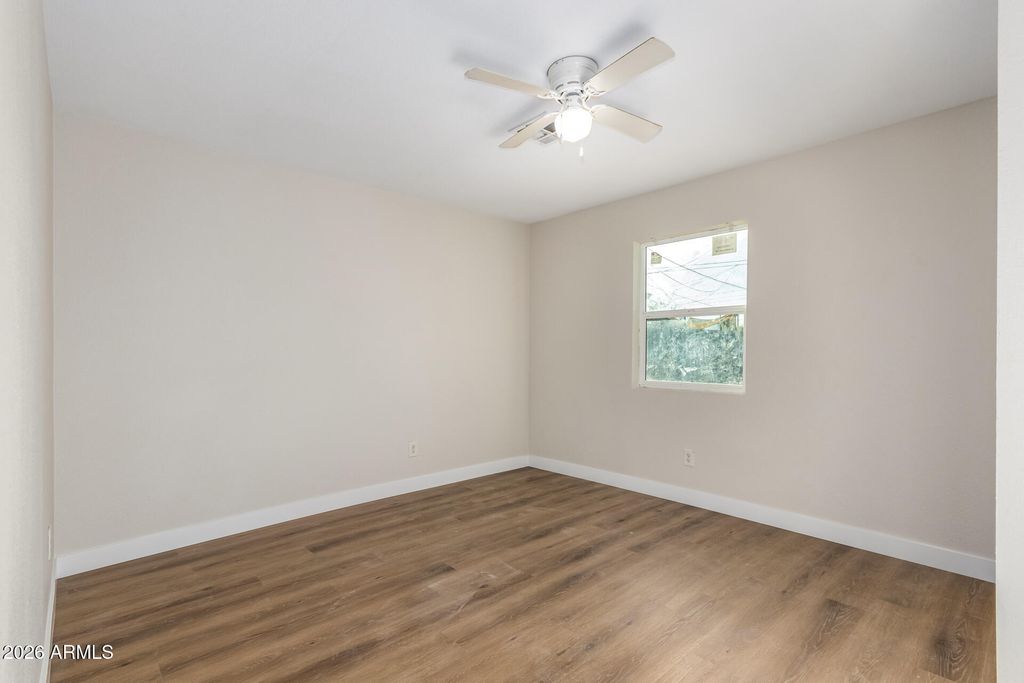 914 S 30TH Drive, Phoenix, AZ 85009 — photo 2