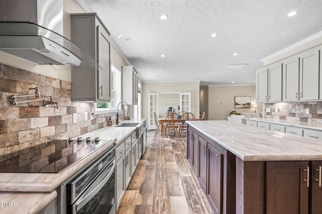 1058 Government Road, Clayton, NC 27520