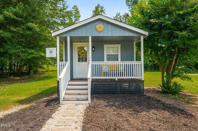 1058 Government Road, Clayton, NC 27520