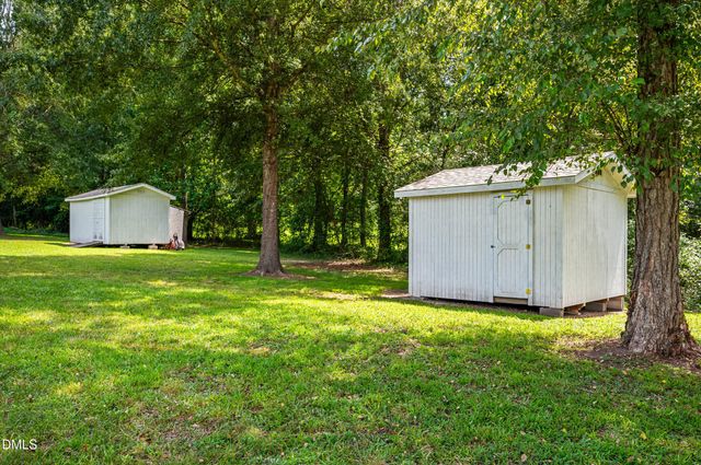 1058 Government Road, Clayton, NC 27520