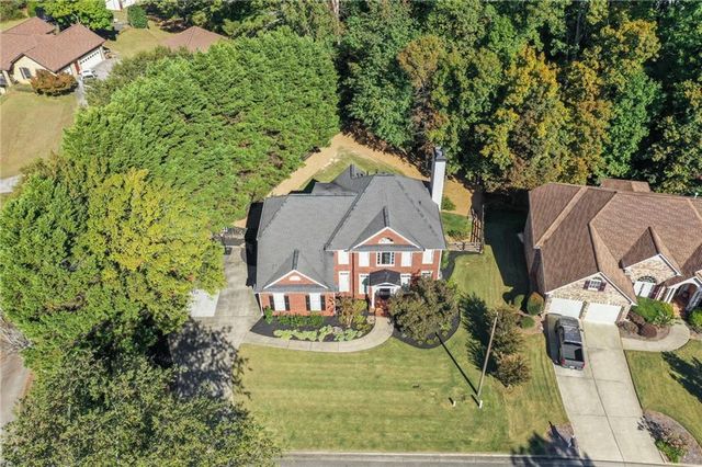 304 Berkshire Trace, Canton, GA 30115