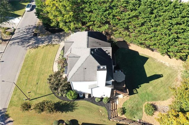 304 Berkshire Trace, Canton, GA 30115