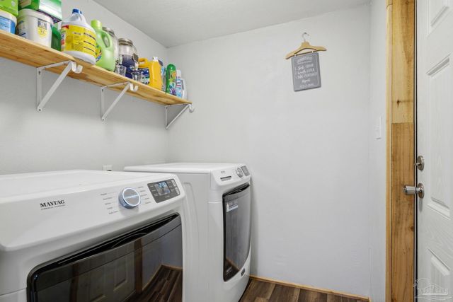 4342 Lindsey Ln, Pace, FL 32571