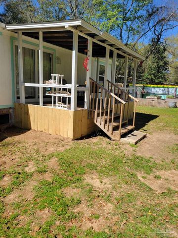 4342 Lindsey Ln, Pace, FL 32571