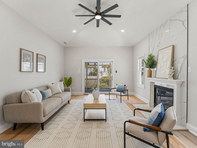 14 W 28TH ST, Ocean City, NJ 08226