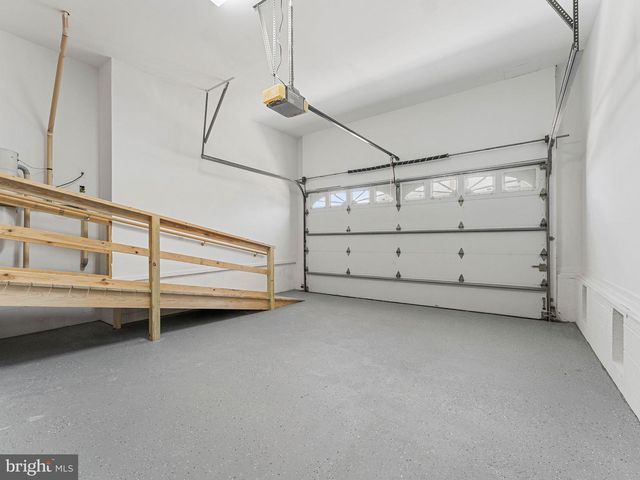 14 W 28TH ST, Ocean City, NJ 08226