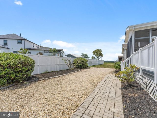 14 W 28TH ST, Ocean City, NJ 08226