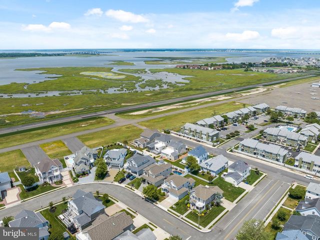 14 W 28TH ST, Ocean City, NJ 08226