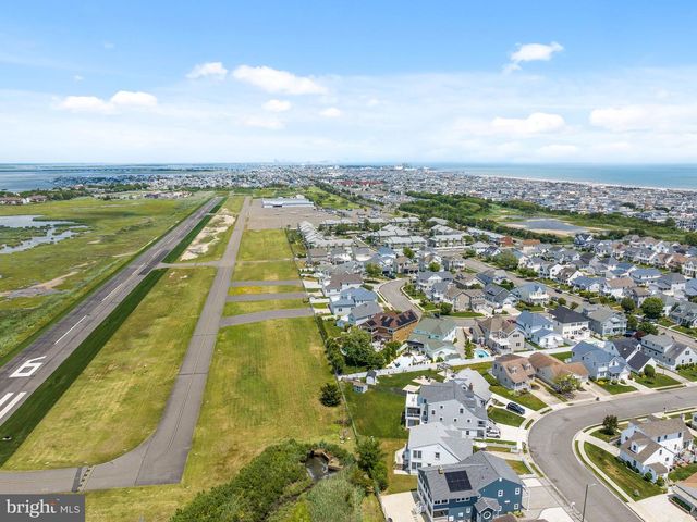 14 W 28TH ST, Ocean City, NJ 08226
