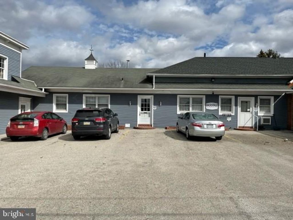 637 FREDERICK ST #SUITE C, Hanover, PA 17331