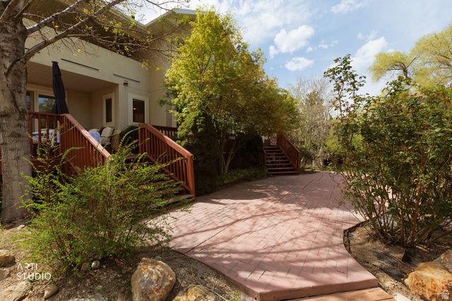 1209 E BEAR HOLLOW CV, Draper, UT 84020