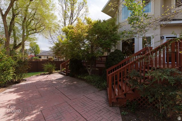 1209 E BEAR HOLLOW CV, Draper, UT 84020