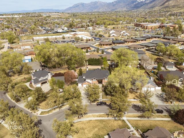 1209 E BEAR HOLLOW CV, Draper, UT 84020