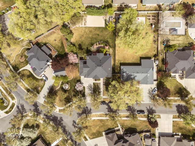 1209 E BEAR HOLLOW CV, Draper, UT 84020