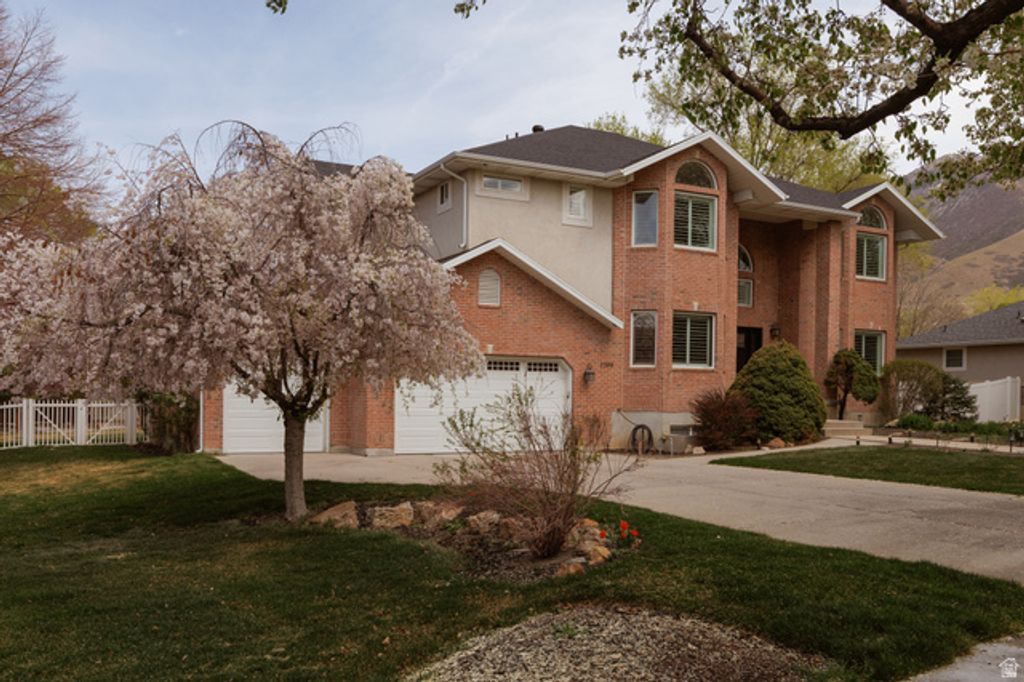 1209 E BEAR HOLLOW CV, Draper, UT 84020