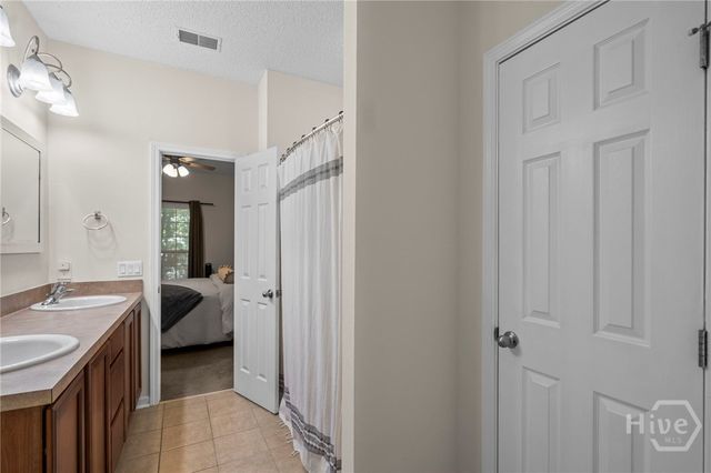 52 Falkland Avenue, Savannah, GA 31407