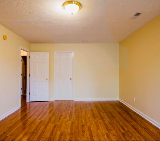 3373 Royal Troon Road, Lexington, KY 40509