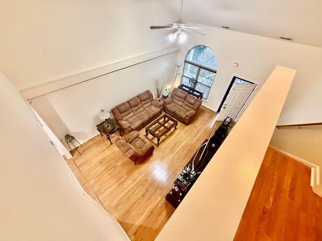 3373 Royal Troon Road, Lexington, KY 40509