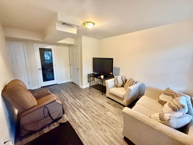 3373 Royal Troon Road, Lexington, KY 40509