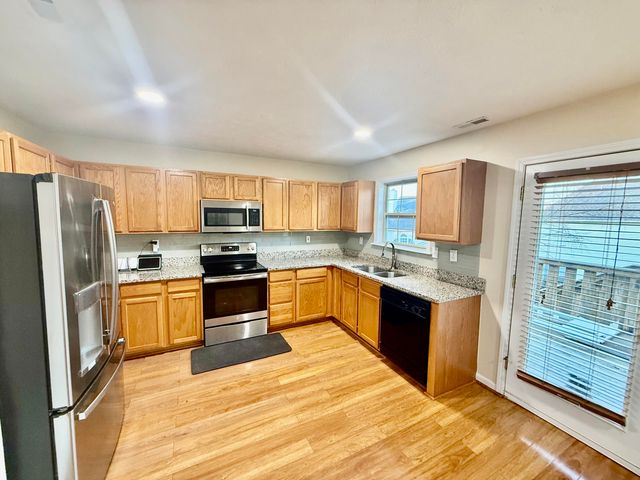 3373 Royal Troon Road, Lexington, KY 40509