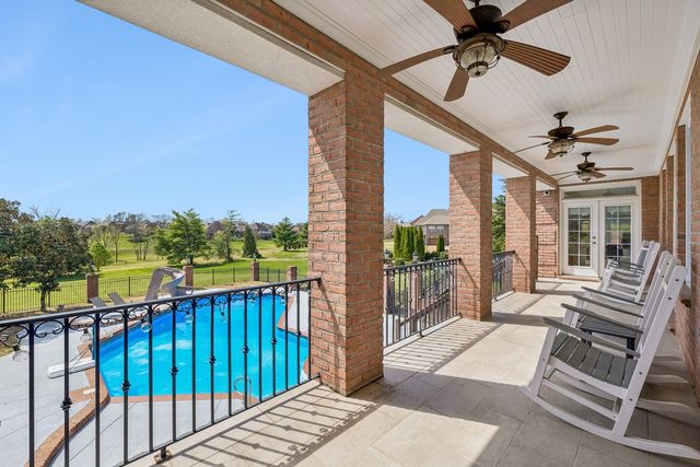 107 Gaston St, Gallatin, TN 37066