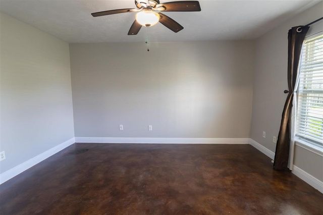 5663 Smokey Hills Trail, Lake Charles, LA 70605