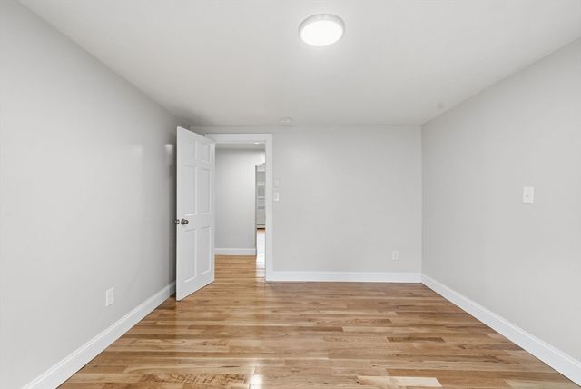 8 Ash St, Plymouth, MA 02360