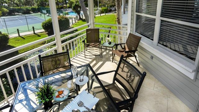 1228 SIESTA BAYSIDE DRIVE 1228-C, Sarasota, FL 34242